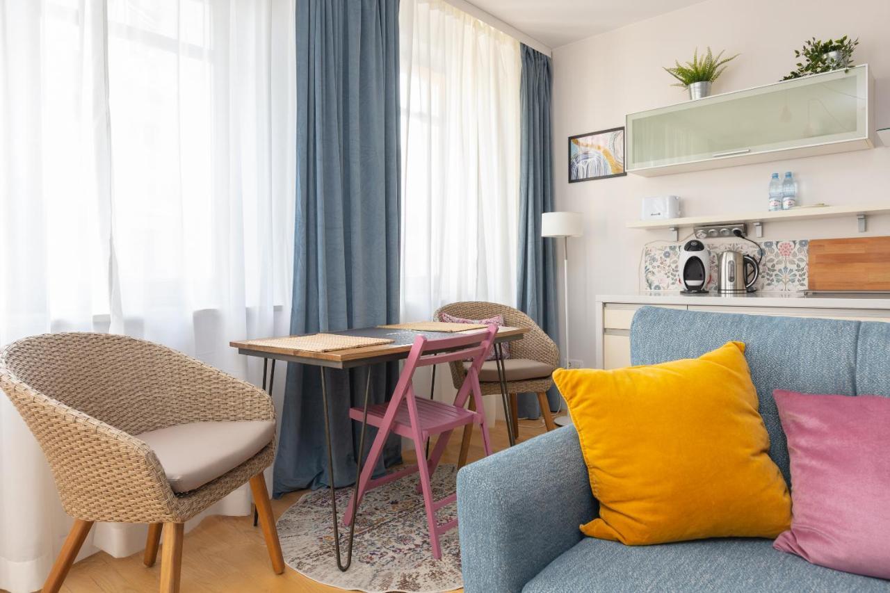 Wincentego Colorful Apartment Varşovia Exterior foto